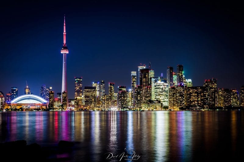 Vista nocturna de Toronto, Canadá