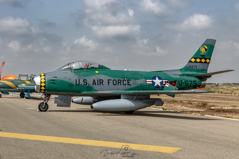 Aire 25 - 40 Aniversario de la Patrulla Águila