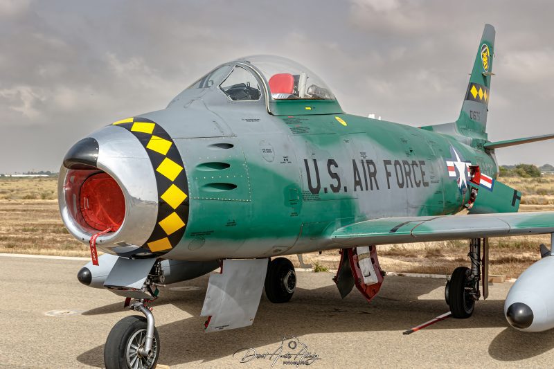 Aire 25 - 40 Aniversario de la Patrulla Águila