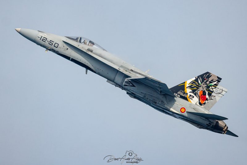 Aire 25 - 40 Aniversario de la Patrulla Águila