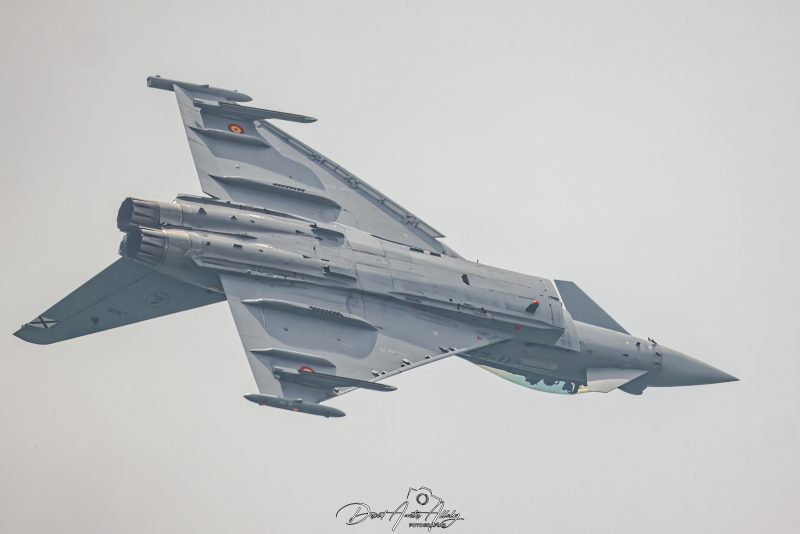 Aire 25 - 40 Aniversario de la Patrulla Águila