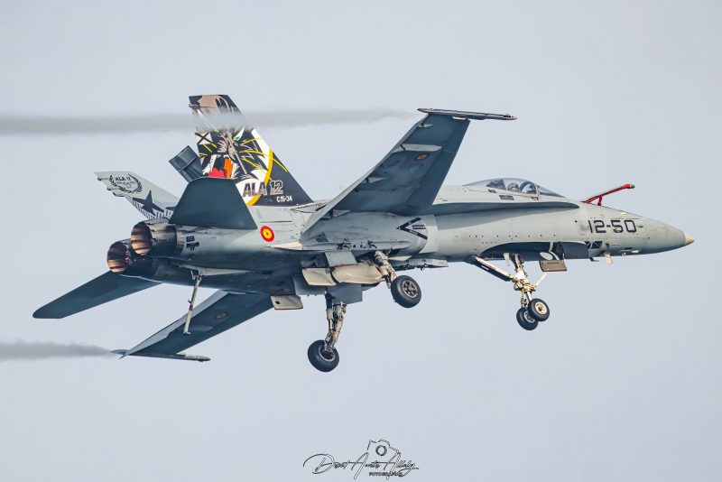 Aire 25 - 40 Aniversario de la Patrulla Águila