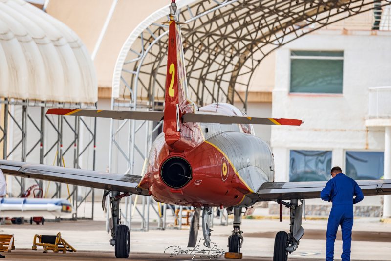 Aire 25 - 40 Aniversario de la Patrulla Águila