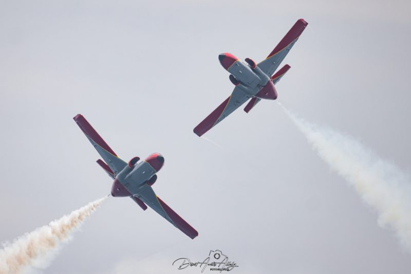 Aire 25 - 40 Aniversario de la Patrulla Águila