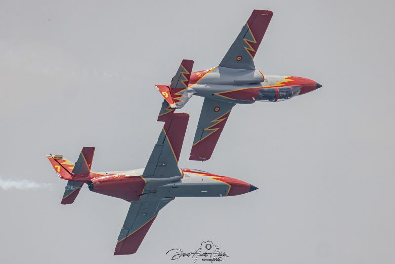 Aire 25 - 40 Aniversario de la Patrulla Águila
