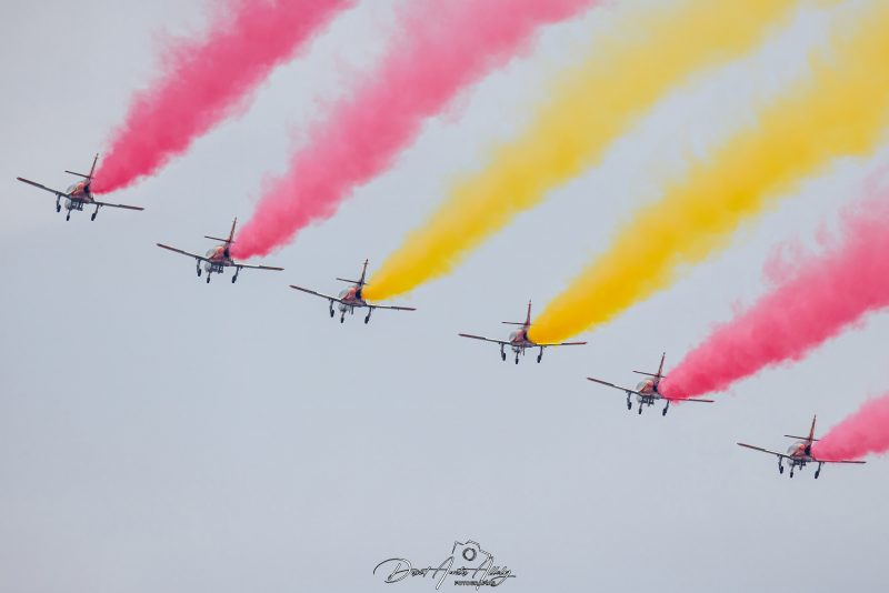 Aire 25 - 40 Aniversario de la Patrulla Águila