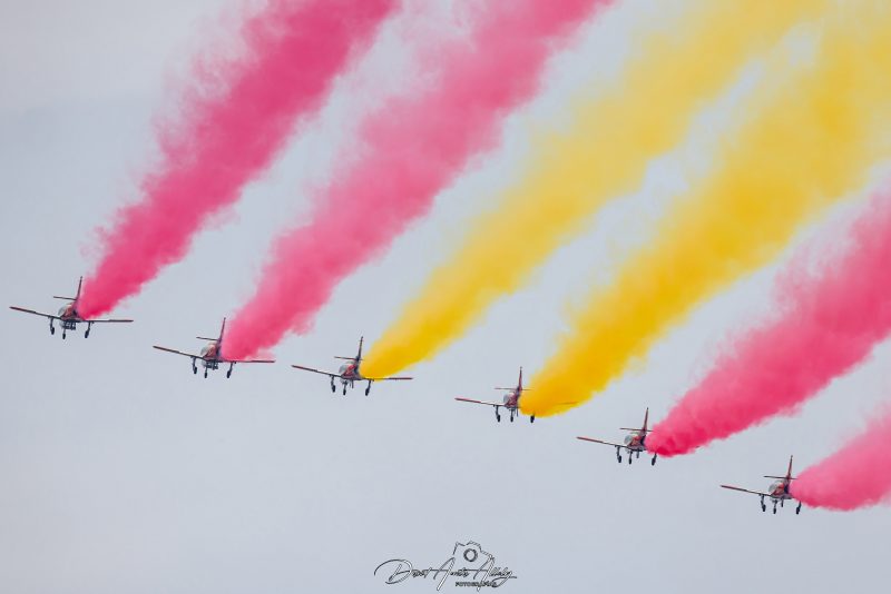 Aire 25 - 40 Aniversario de la Patrulla Águila