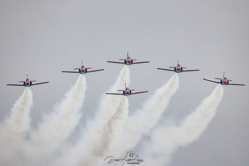 Aire 25 - 40 Aniversario de la Patrulla Águila
