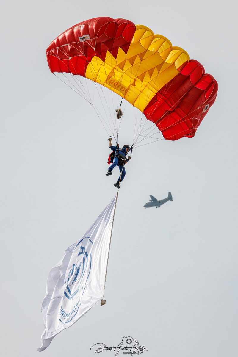 Aire 25 - 40 Aniversario de la Patrulla Águila