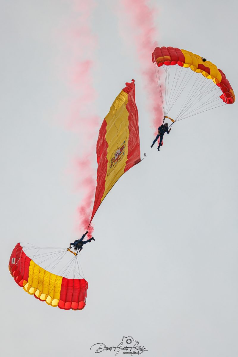 Aire 25 - 40 Aniversario de la Patrulla Águila
