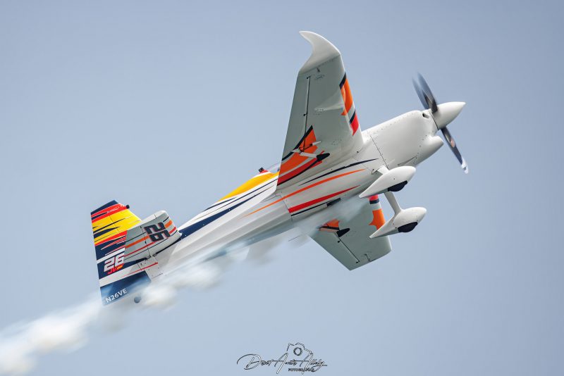 Aire 25 - 40 Aniversario de la Patrulla Águila