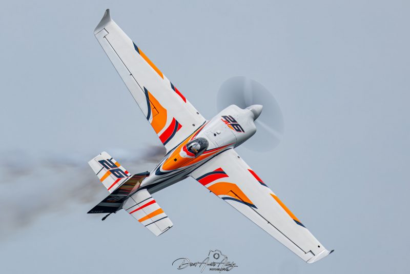 Aire 25 - 40 Aniversario de la Patrulla Águila