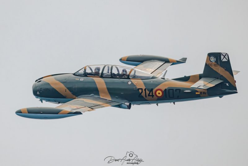 Aire 25 - 40 Aniversario de la Patrulla Águila