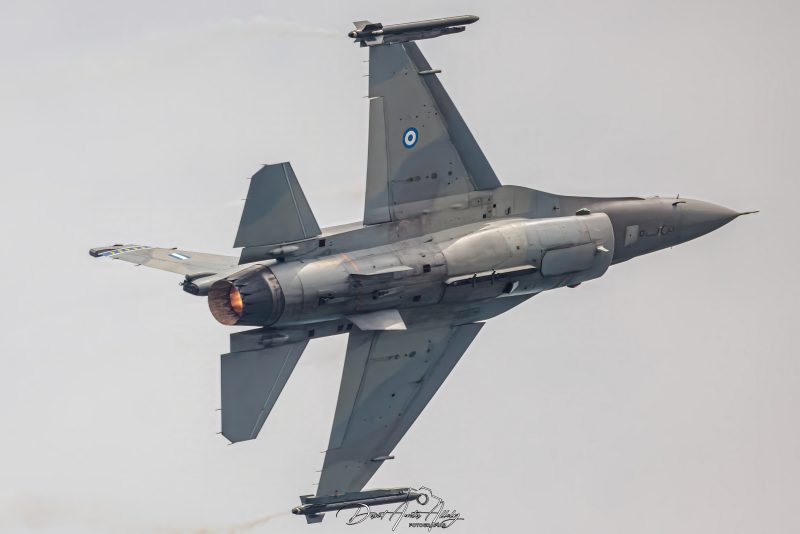 Aire 25 - 40 Aniversario de la Patrulla Águila