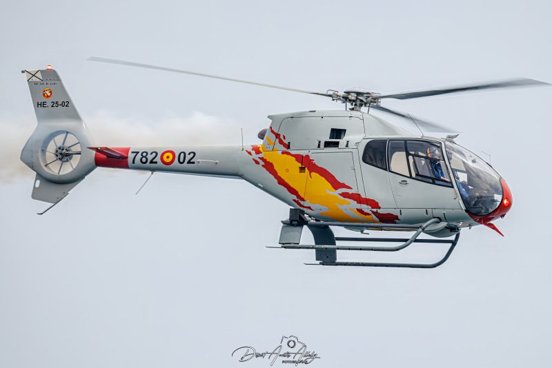 Aire 25 - 40 Aniversario de la Patrulla Águila