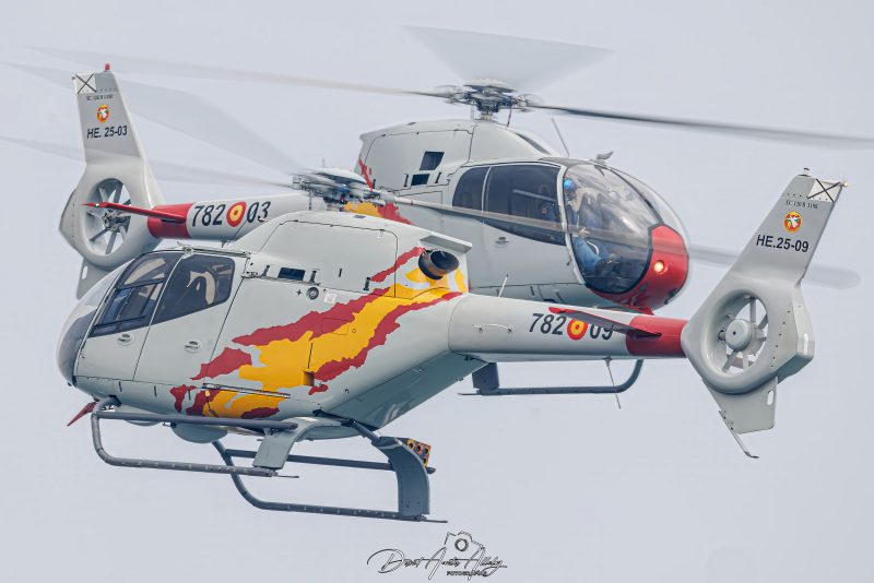 Aire 25 - 40 Aniversario de la Patrulla Águila