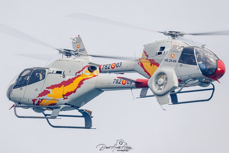 Aire 25 - 40 Aniversario de la Patrulla Águila