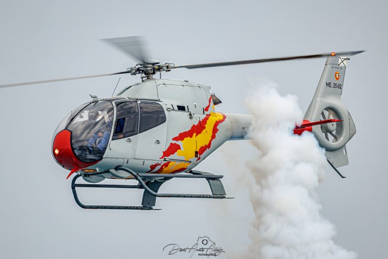 Aire 25 - 40 Aniversario de la Patrulla Águila