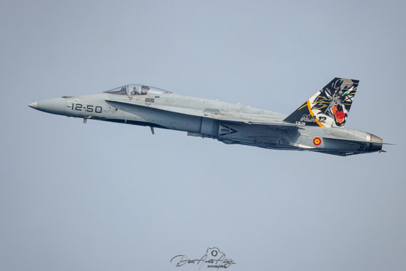 Aire 25 - 40 Aniversario de la Patrulla Águila